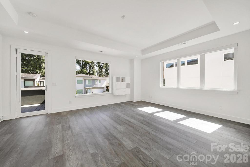 1243 Realta Drive — Charlotte