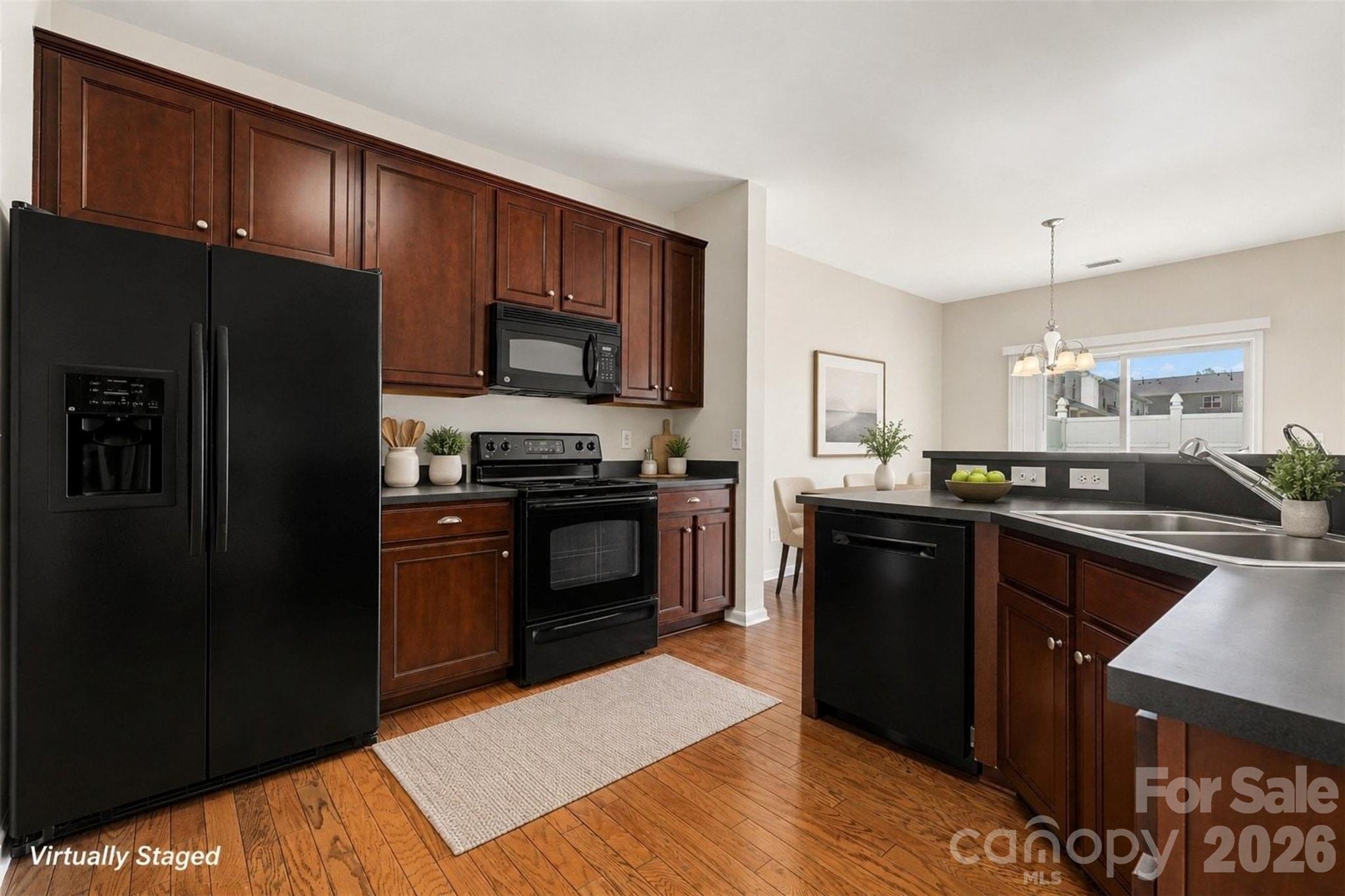 11718 Stockdale Court — Pineville