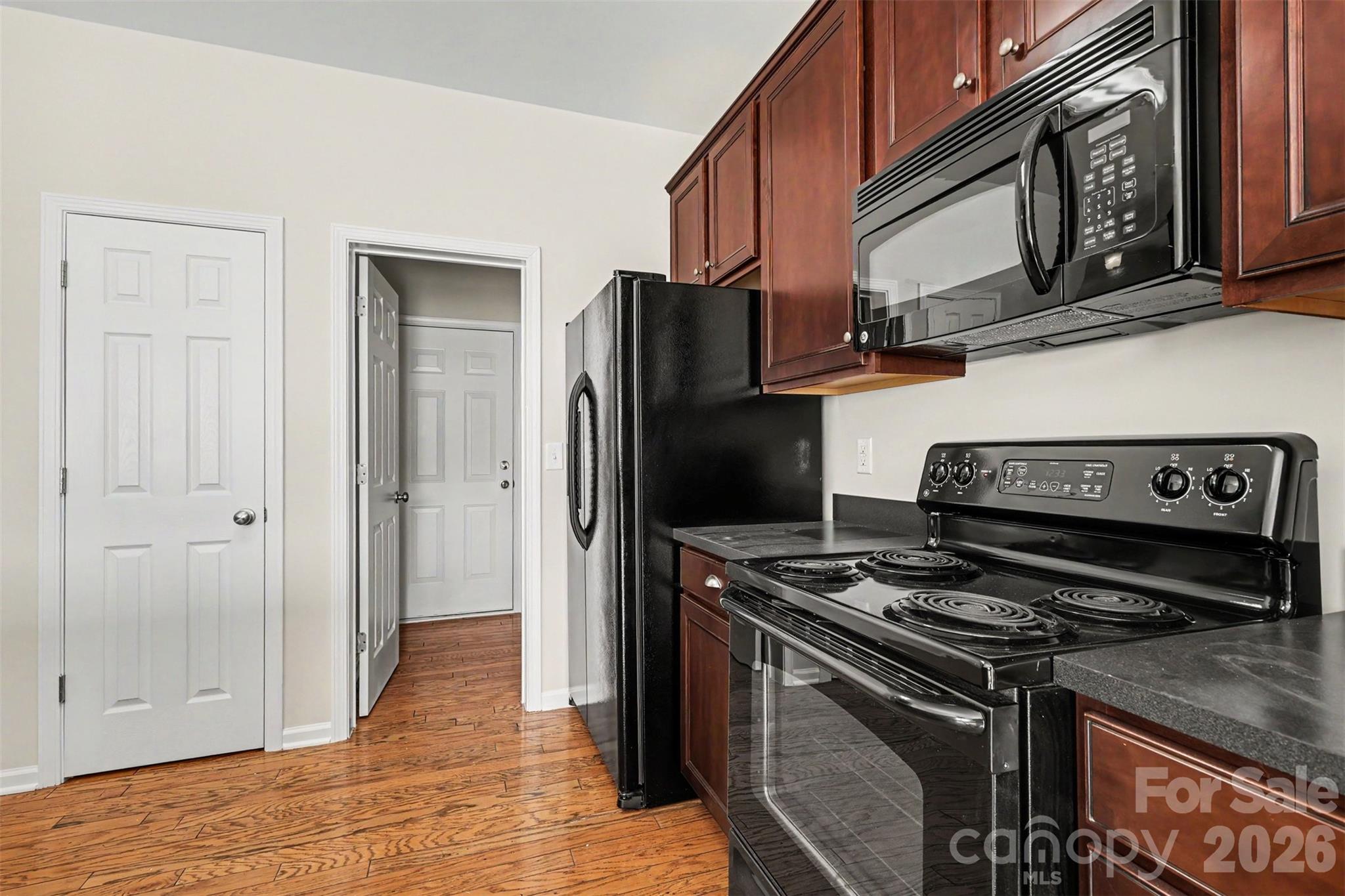 11718 Stockdale Court — Pineville
