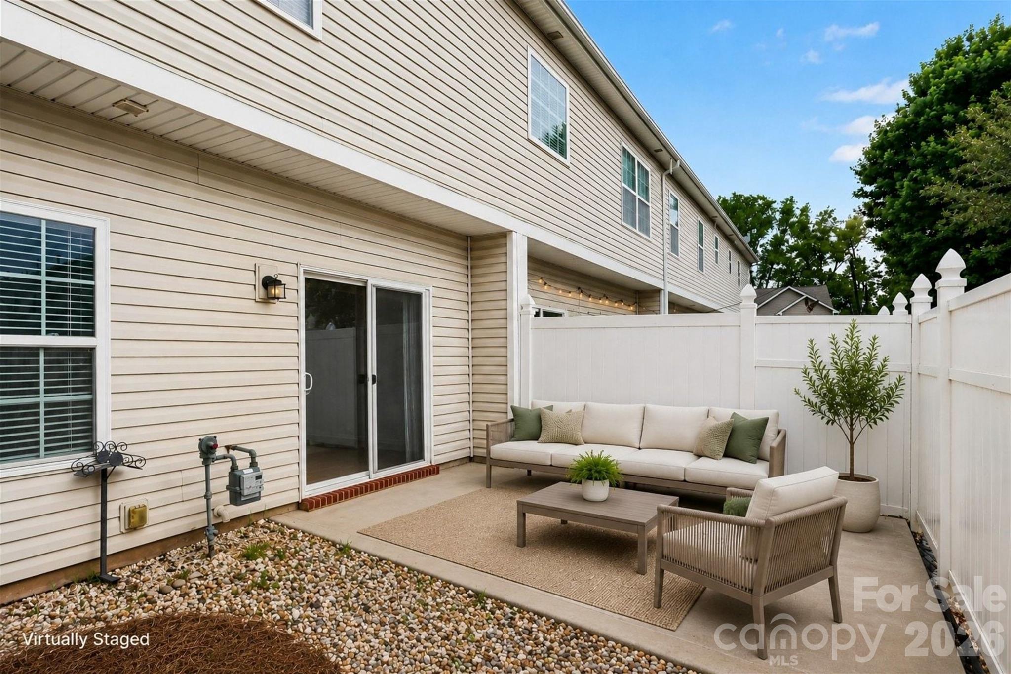 11718 Stockdale Court — Pineville