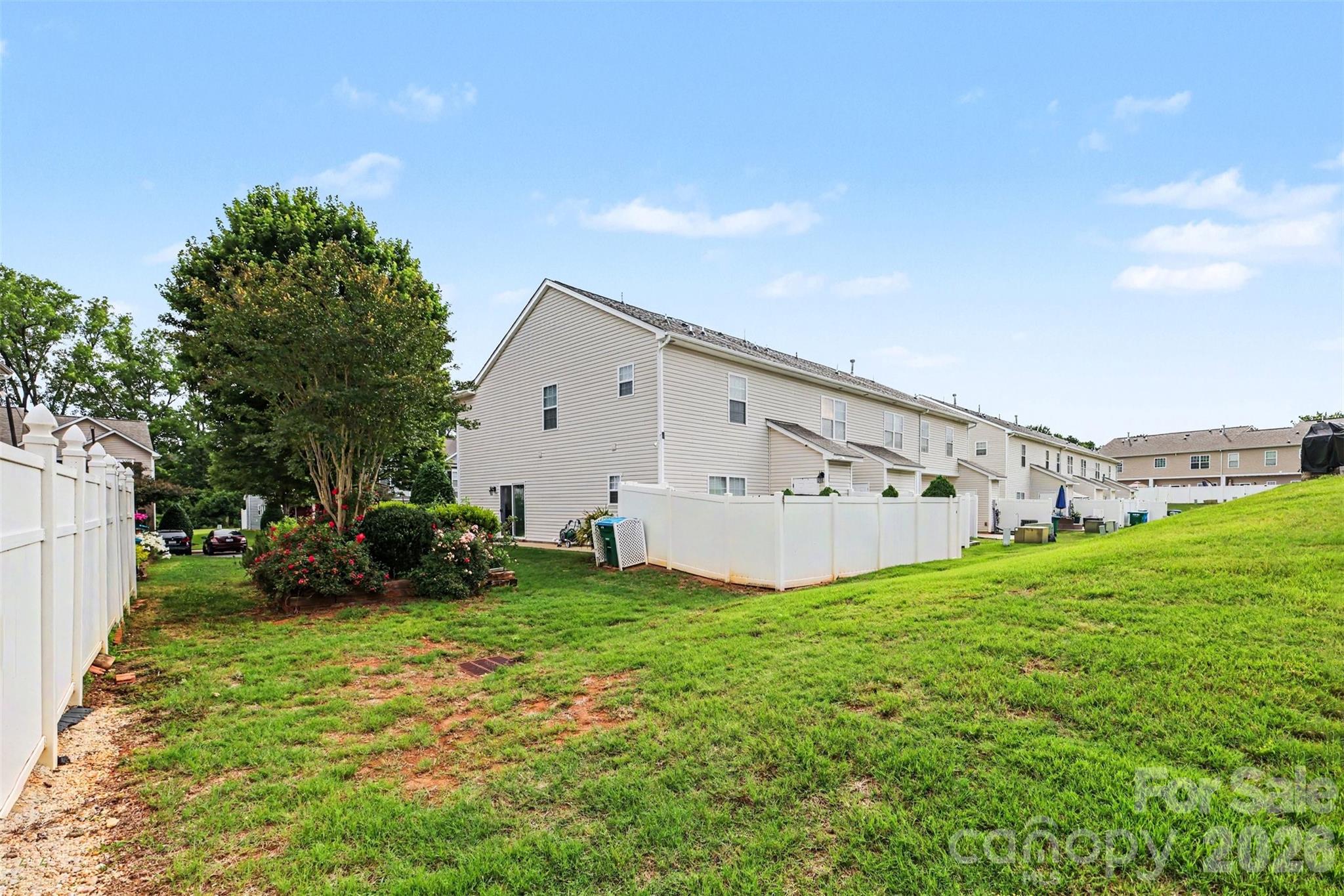 11718 Stockdale Court — Pineville