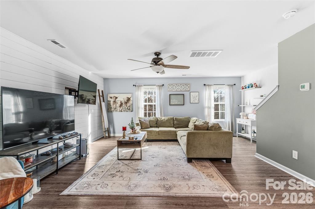 8236 Waxhaw Highway — Waxhaw
