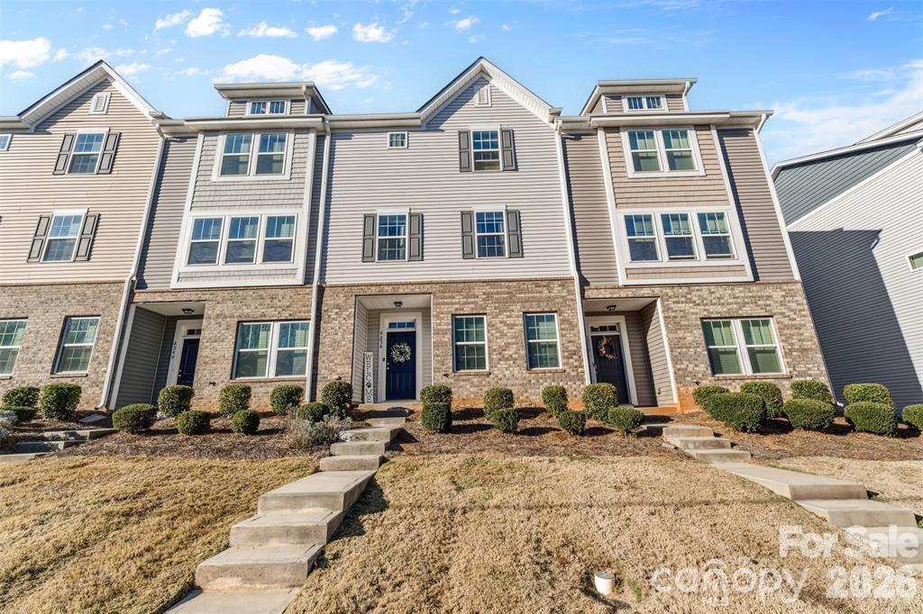 8236 Waxhaw Highway — Waxhaw