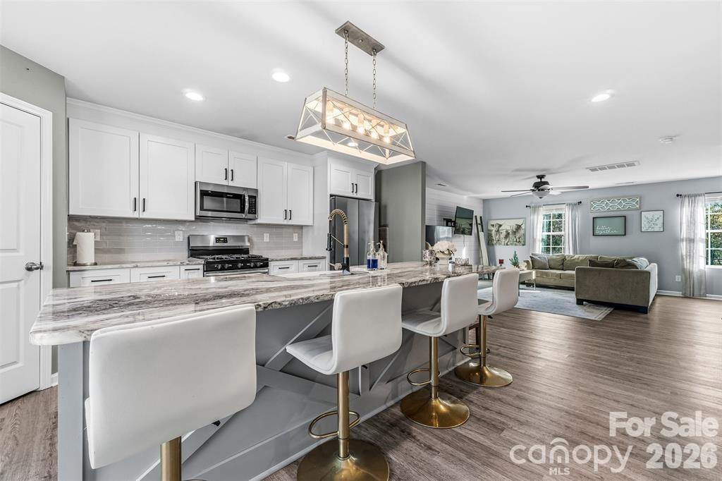 8236 Waxhaw Highway — Waxhaw