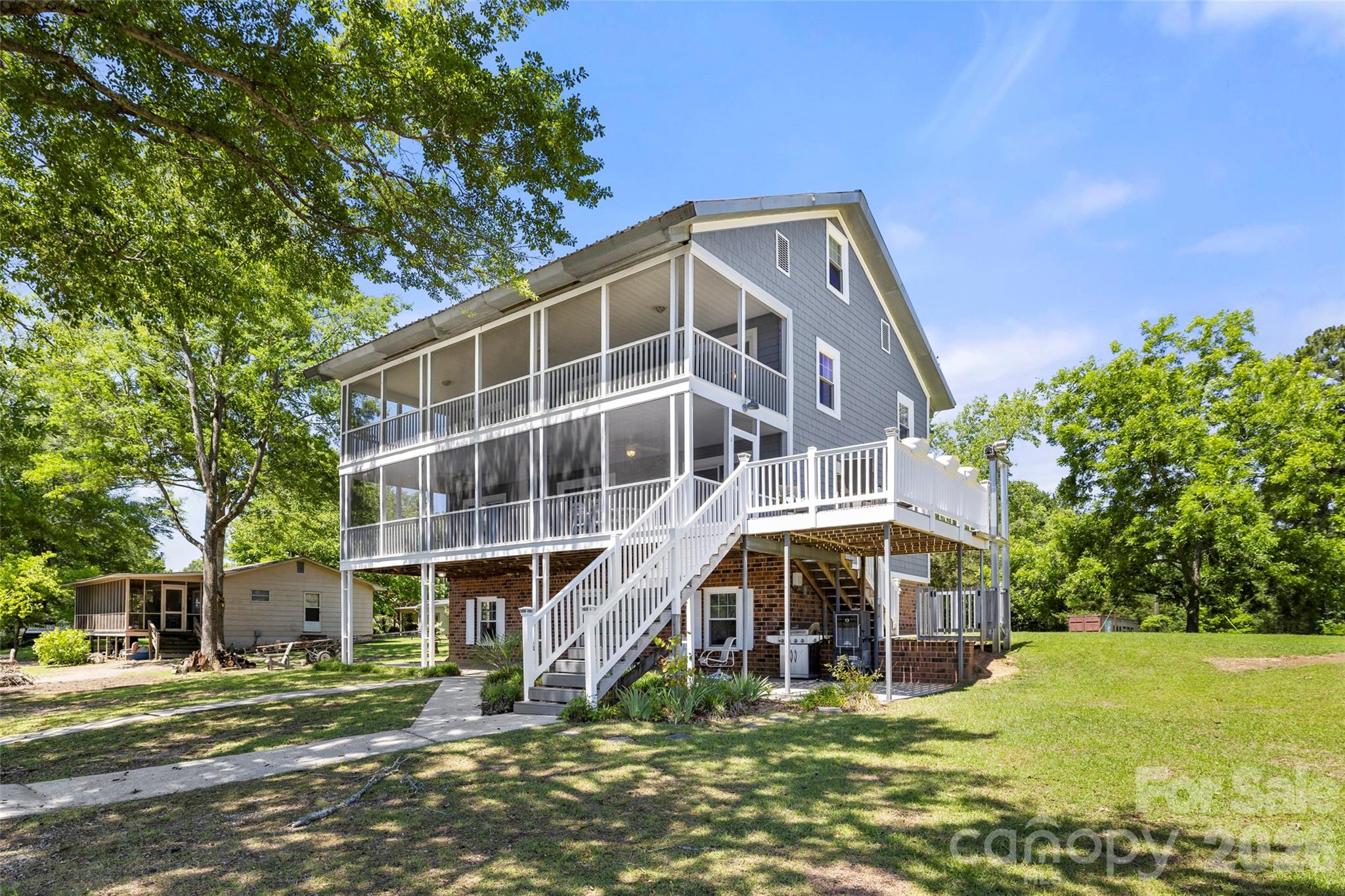 2450 Cottage Lane — Liberty Hill