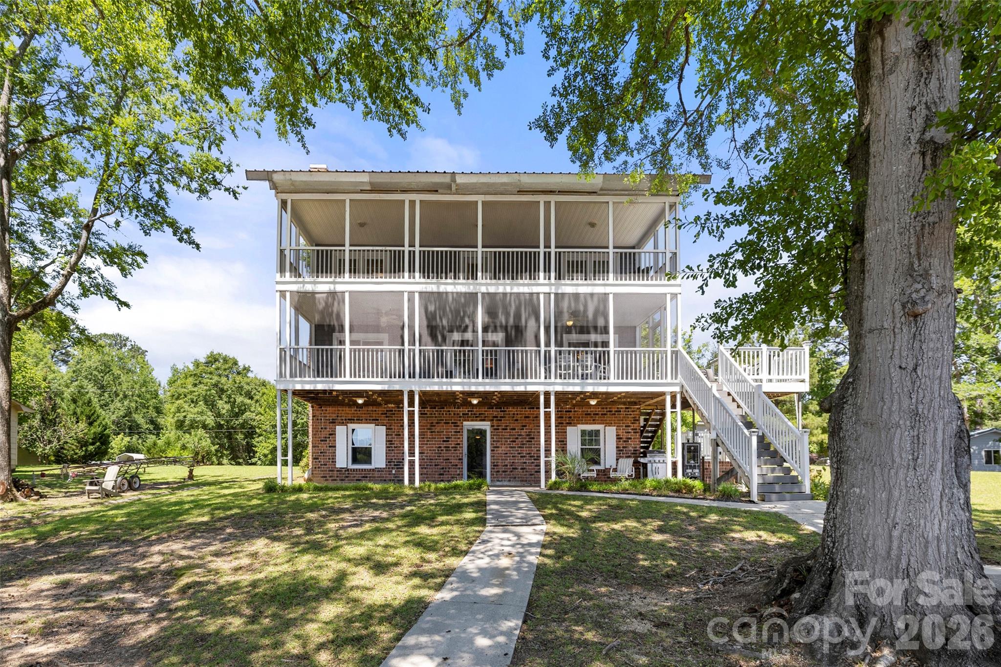 2450 Cottage Lane — Liberty Hill