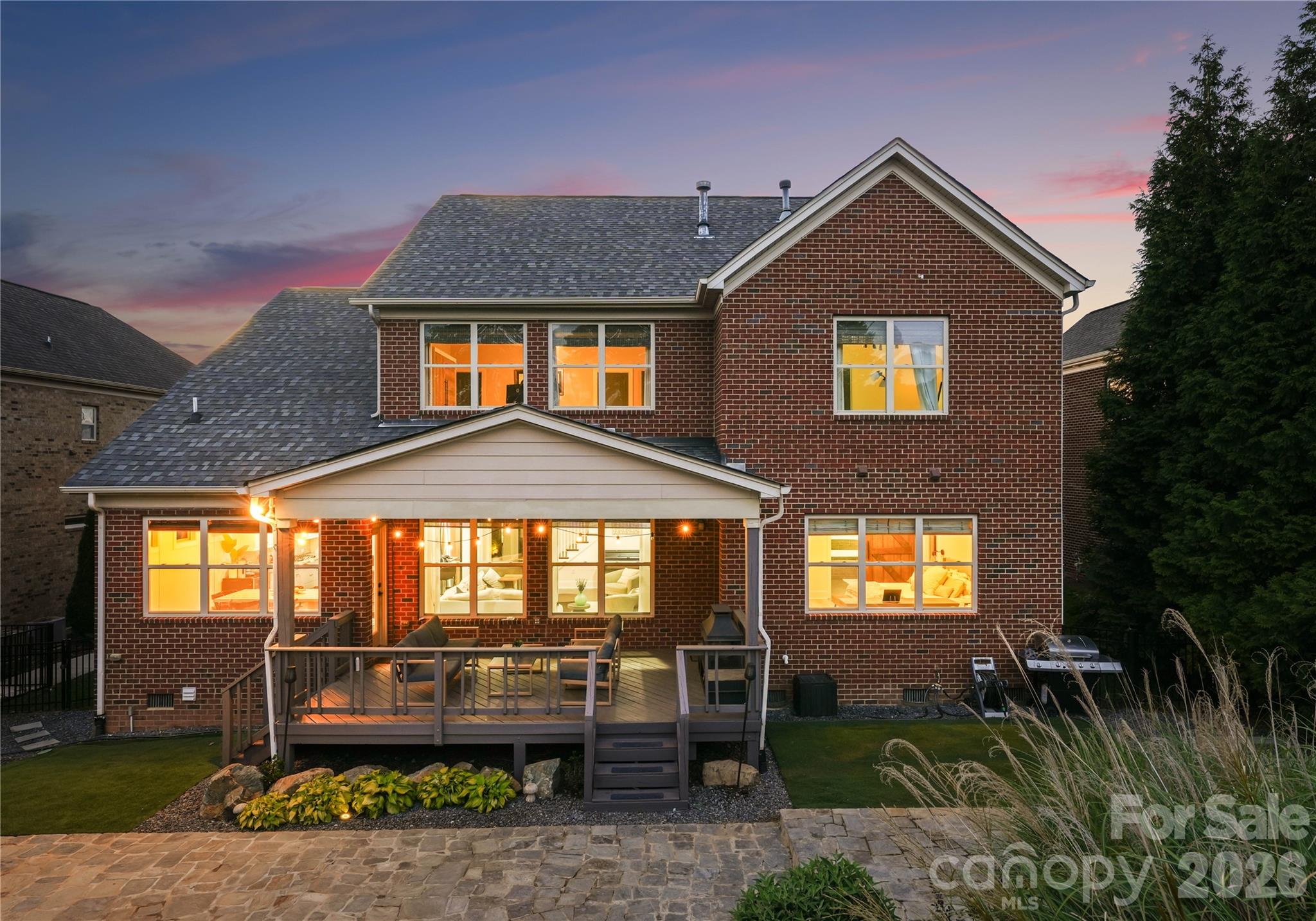 803 Five Leaf Lane — Waxhaw