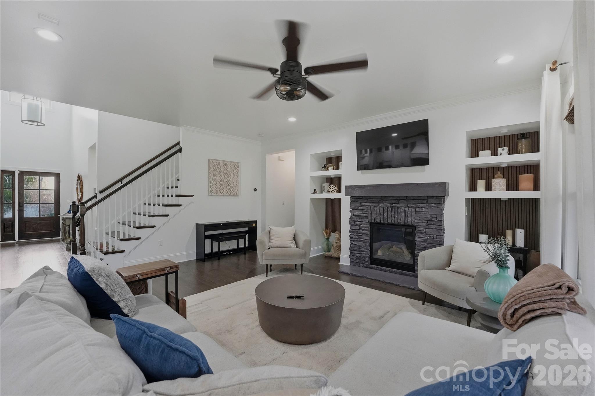 803 Five Leaf Lane — Waxhaw