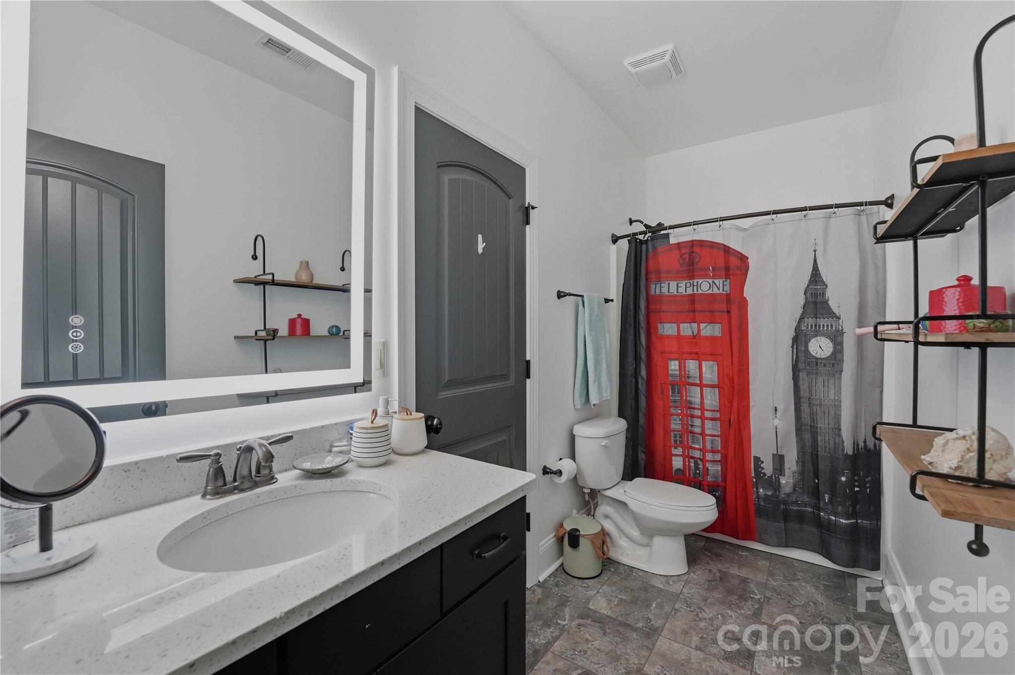 803 Five Leaf Lane — Waxhaw