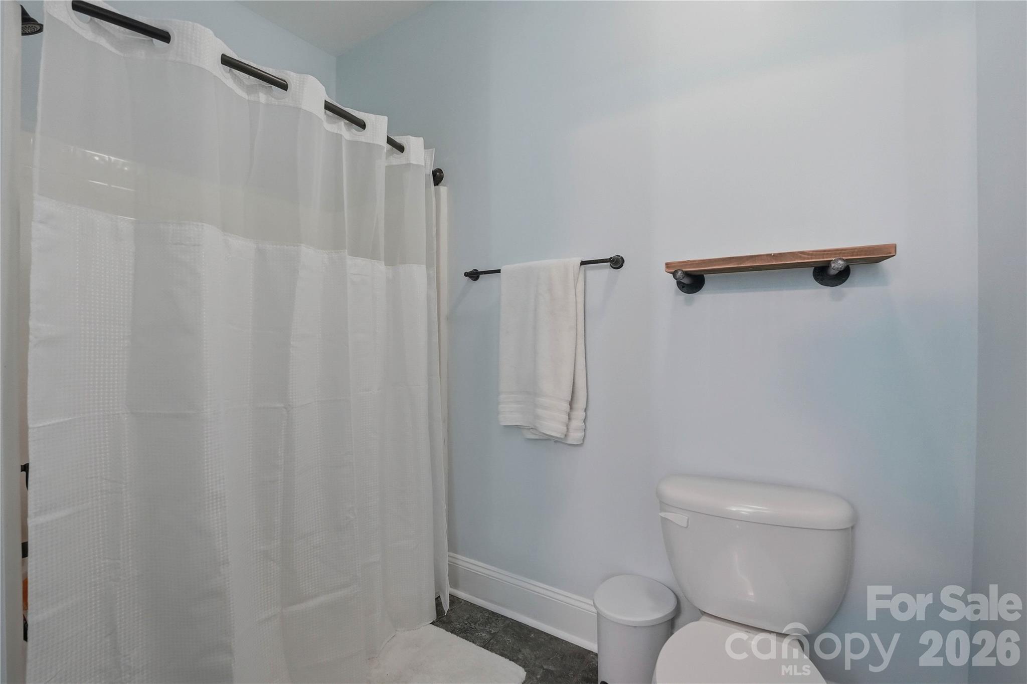 803 Five Leaf Lane — Waxhaw