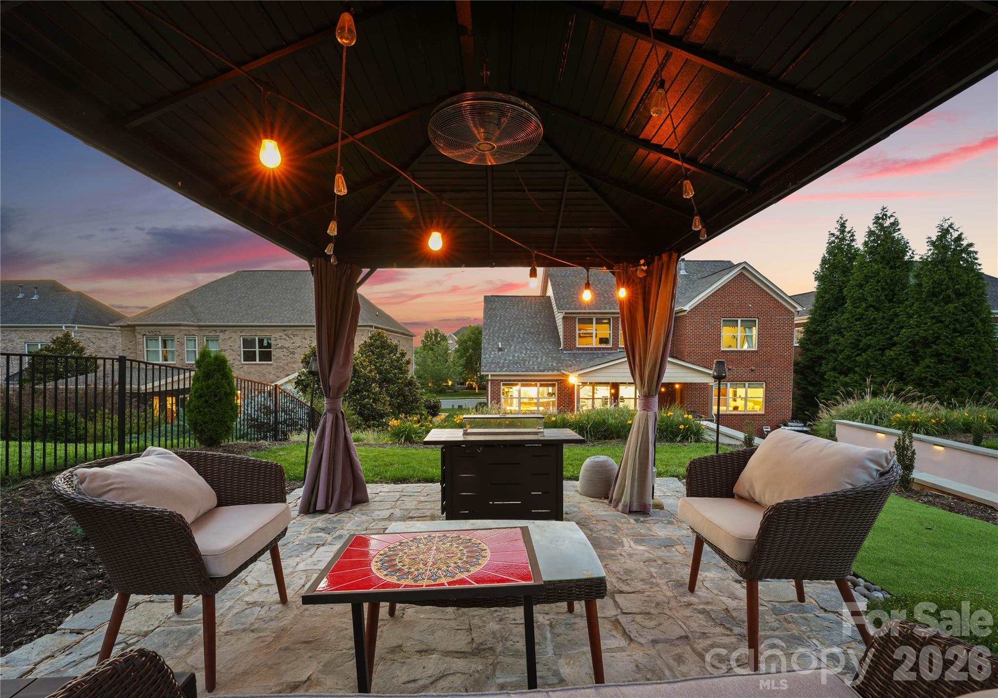 803 Five Leaf Lane — Waxhaw