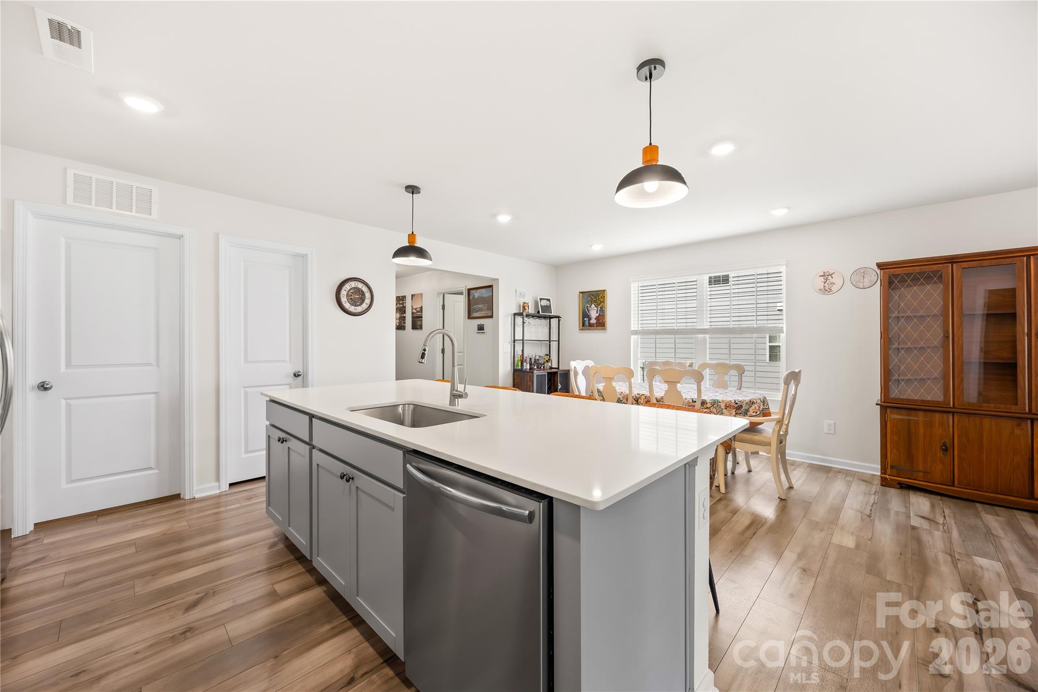 120 Hanging Rock Trail — Statesville