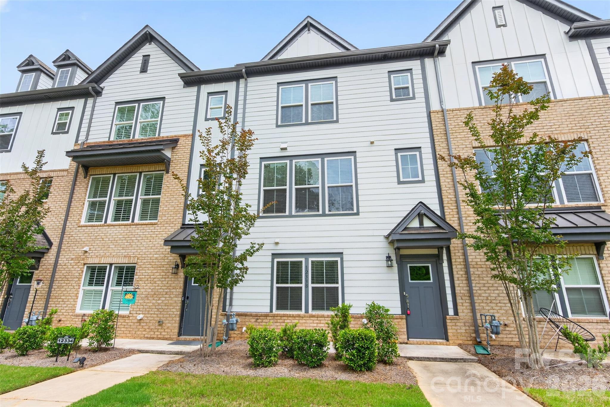 12338 Landry Renee Place #25 — Charlotte