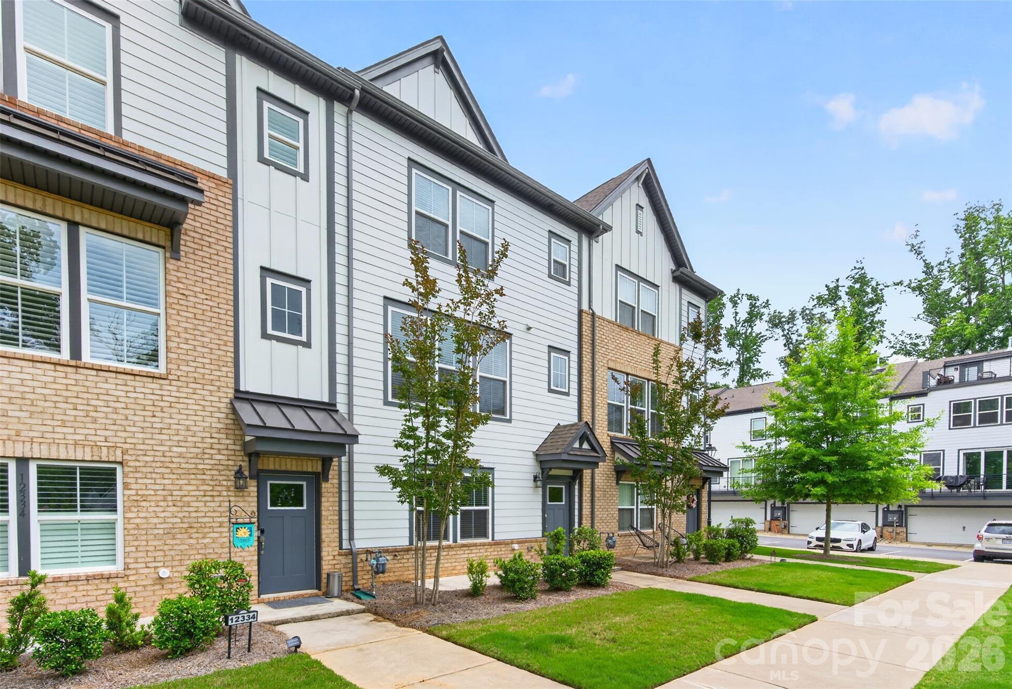 12338 Landry Renee Place #25 — Charlotte
