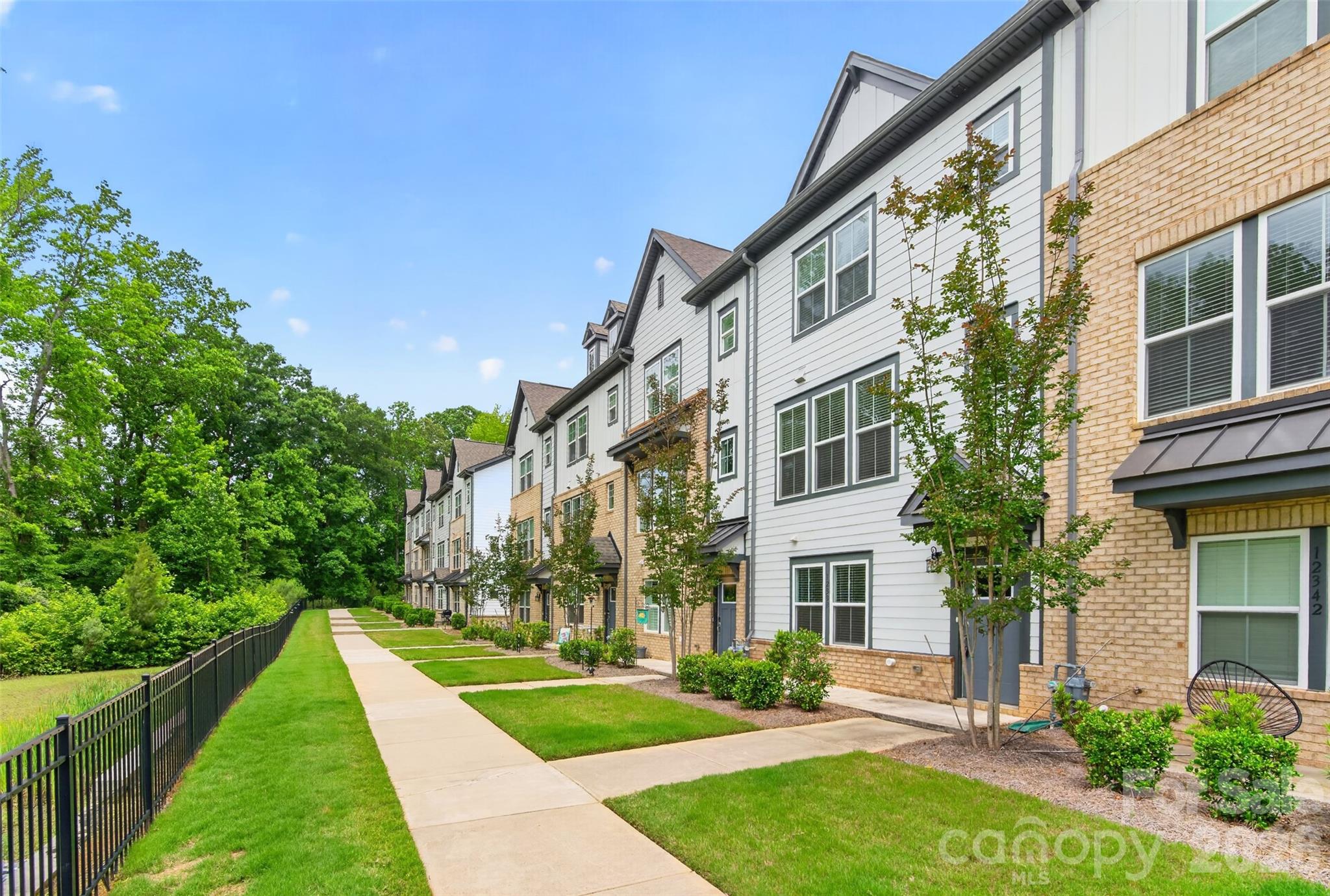 12338 Landry Renee Place #25 — Charlotte