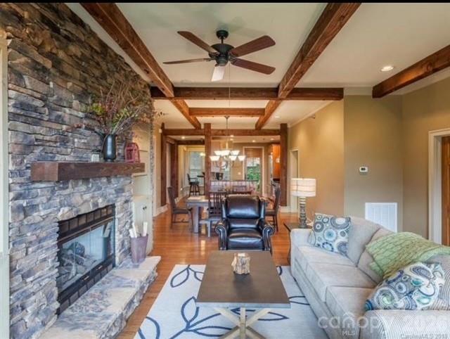 45 Creekside Way #I/102 — Burnsville