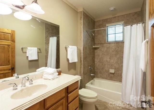 45 Creekside Way #I/102 — Burnsville