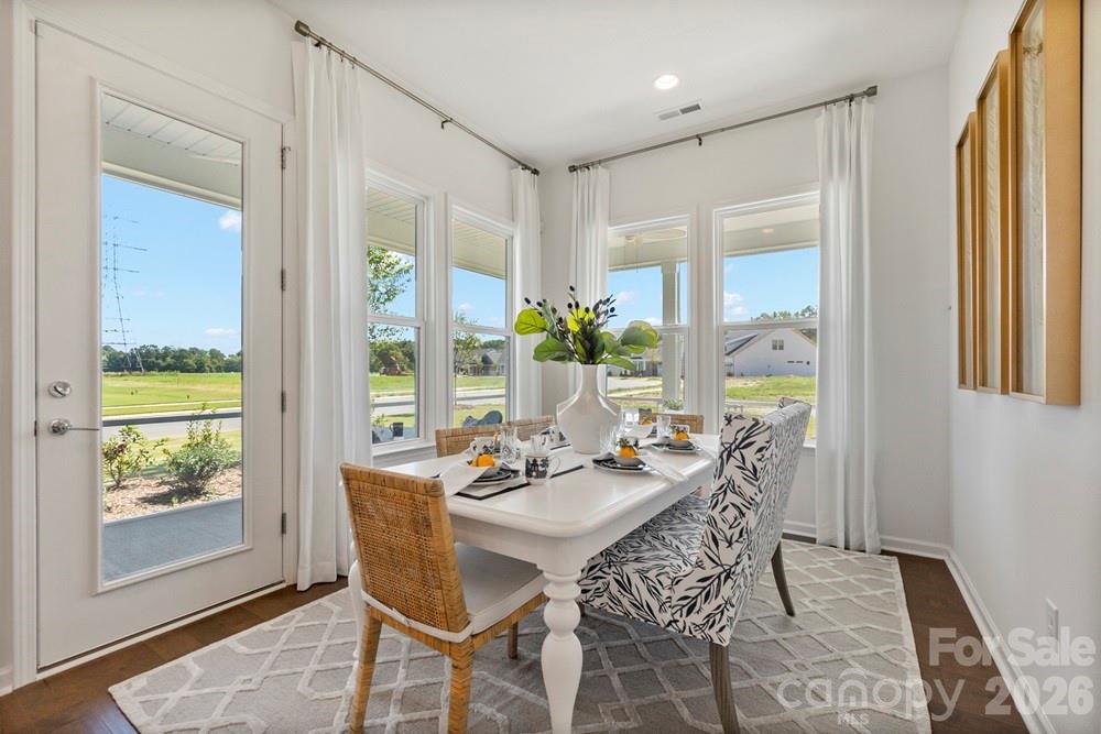 1702 Hubert Graham Way — Tega Cay