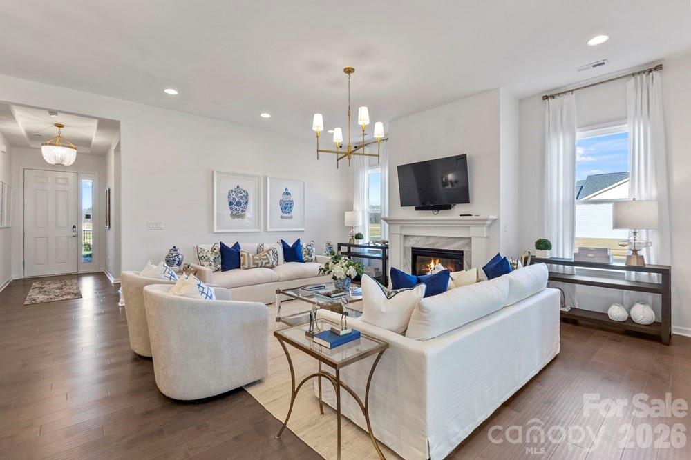 1702 Hubert Graham Way — Tega Cay