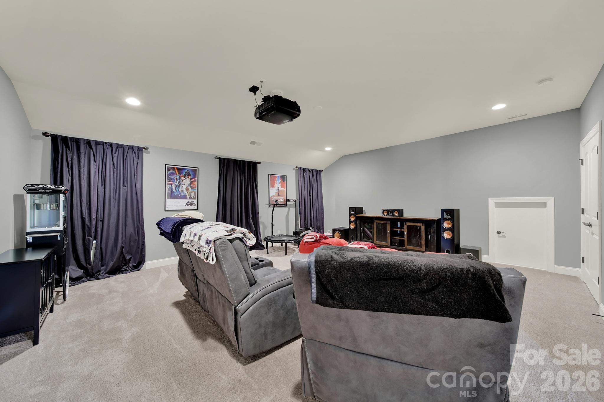 6390 Willow Farm Drive — Denver