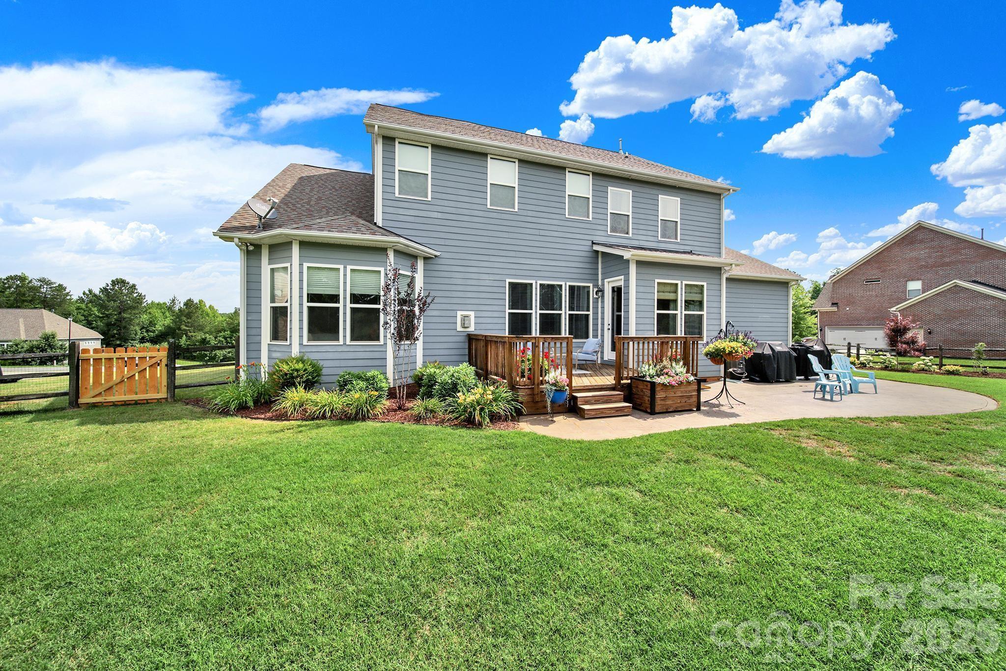 6390 Willow Farm Drive — Denver