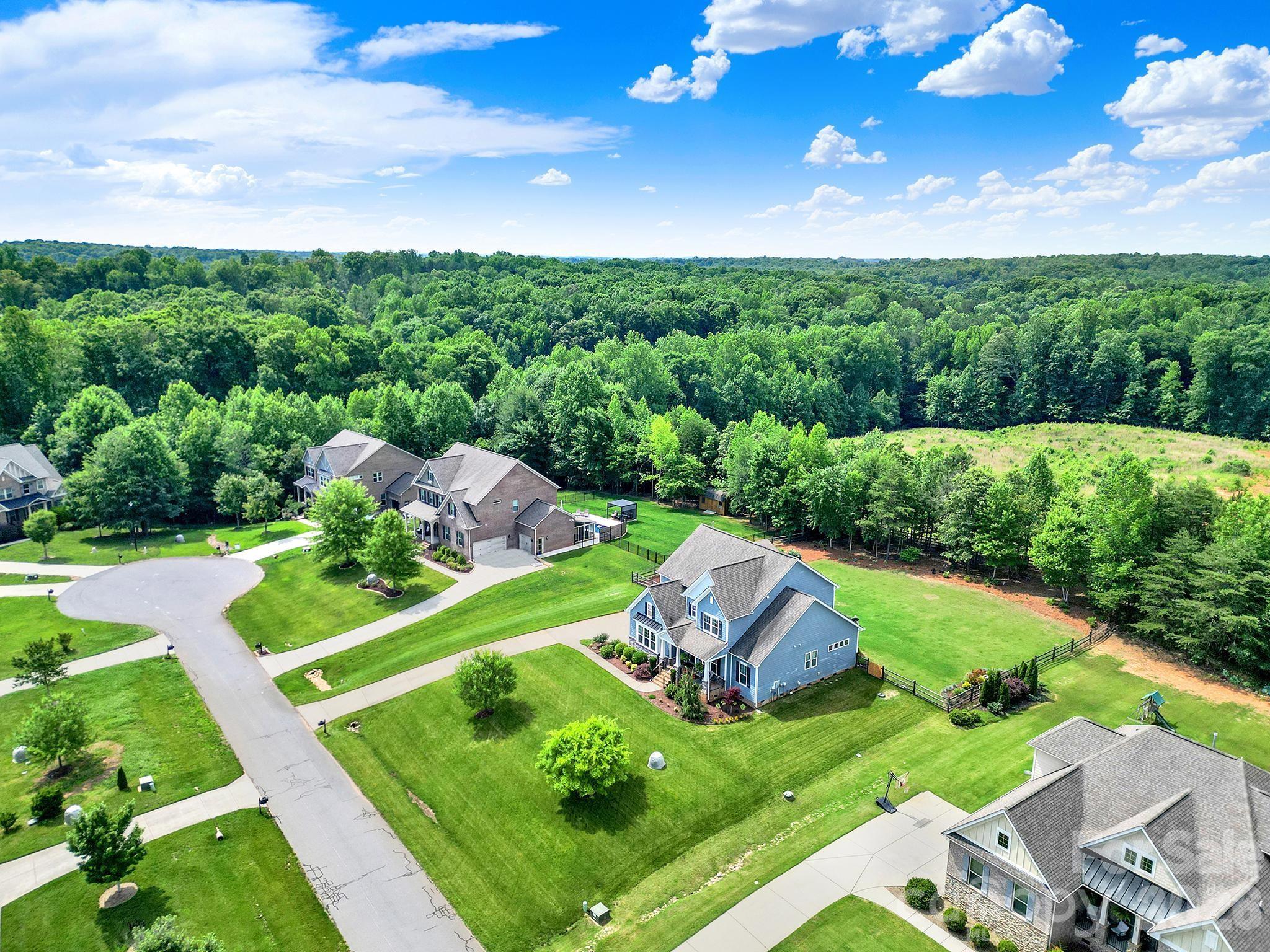 6390 Willow Farm Drive — Denver