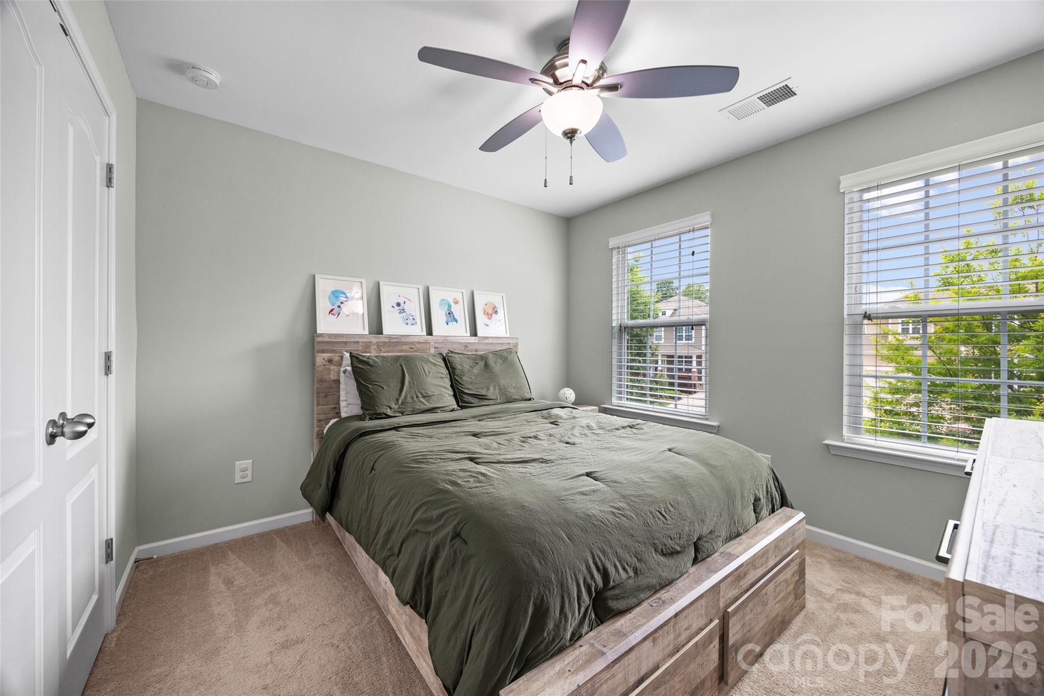 1016 Currituck Way — York