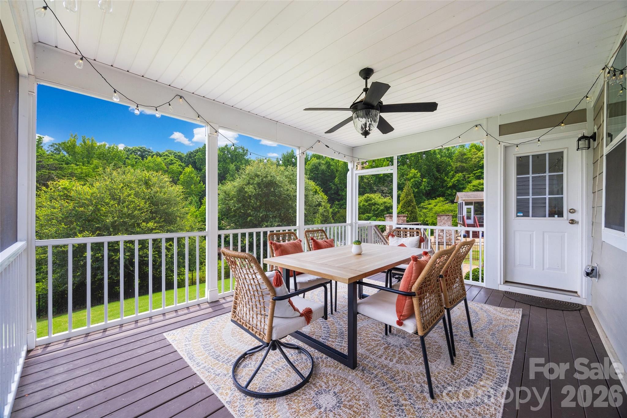 1016 Currituck Way — York