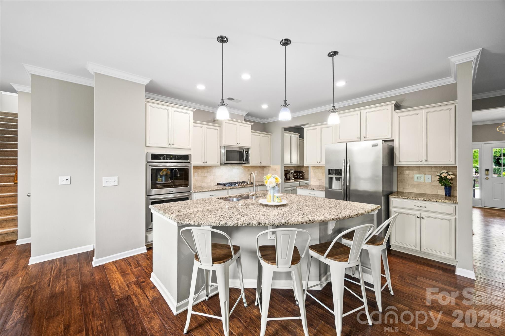 1016 Currituck Way — York