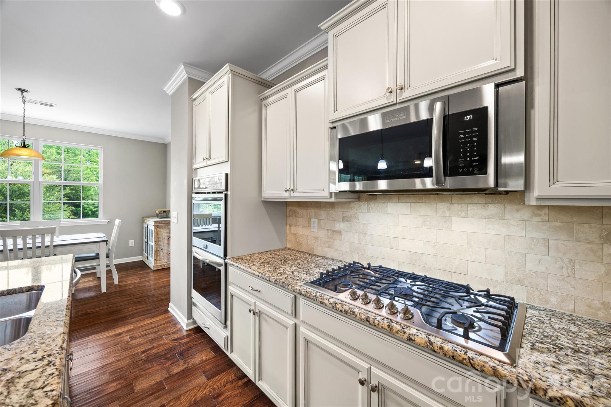 1016 Currituck Way — York