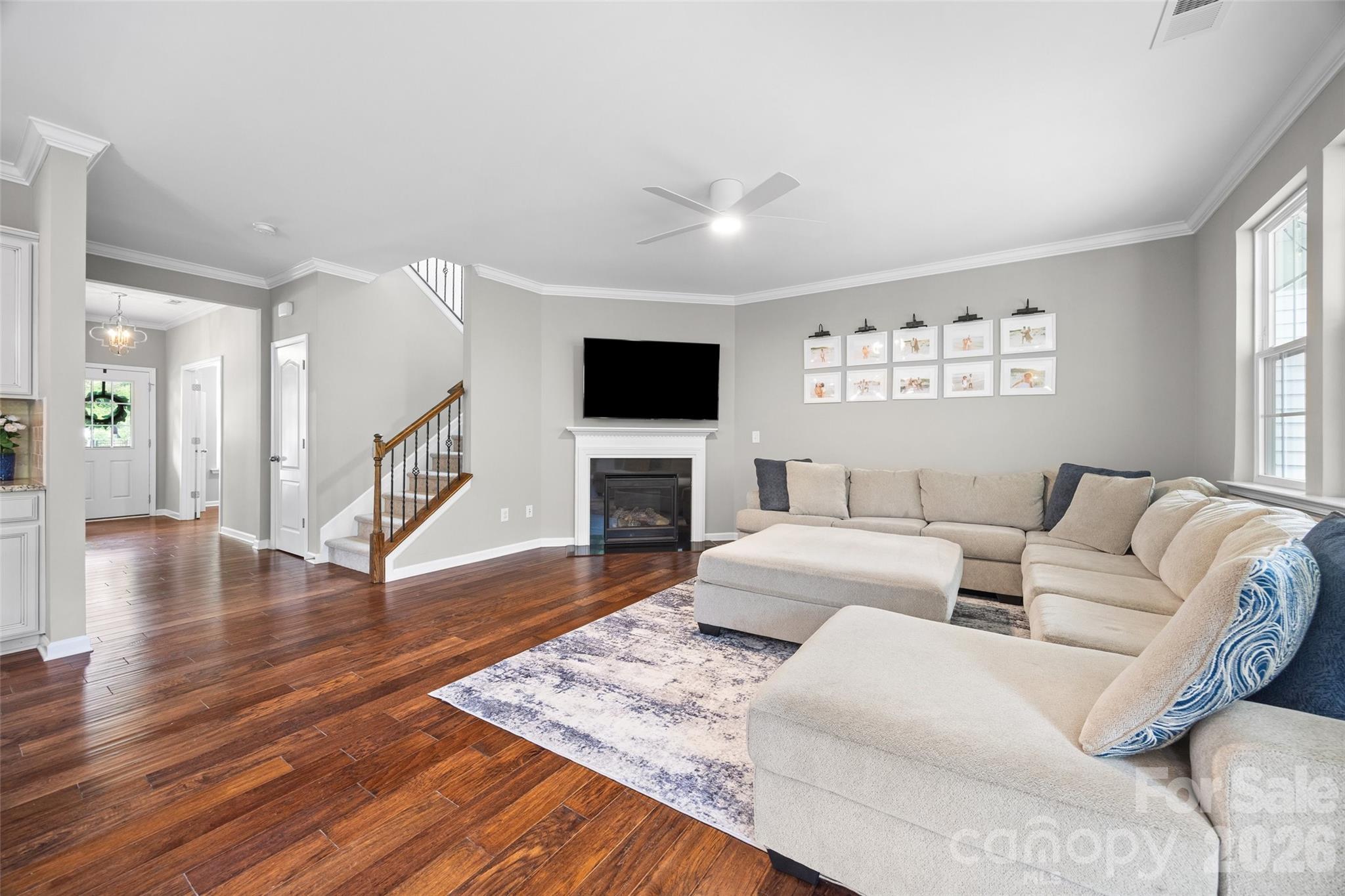 1016 Currituck Way — York