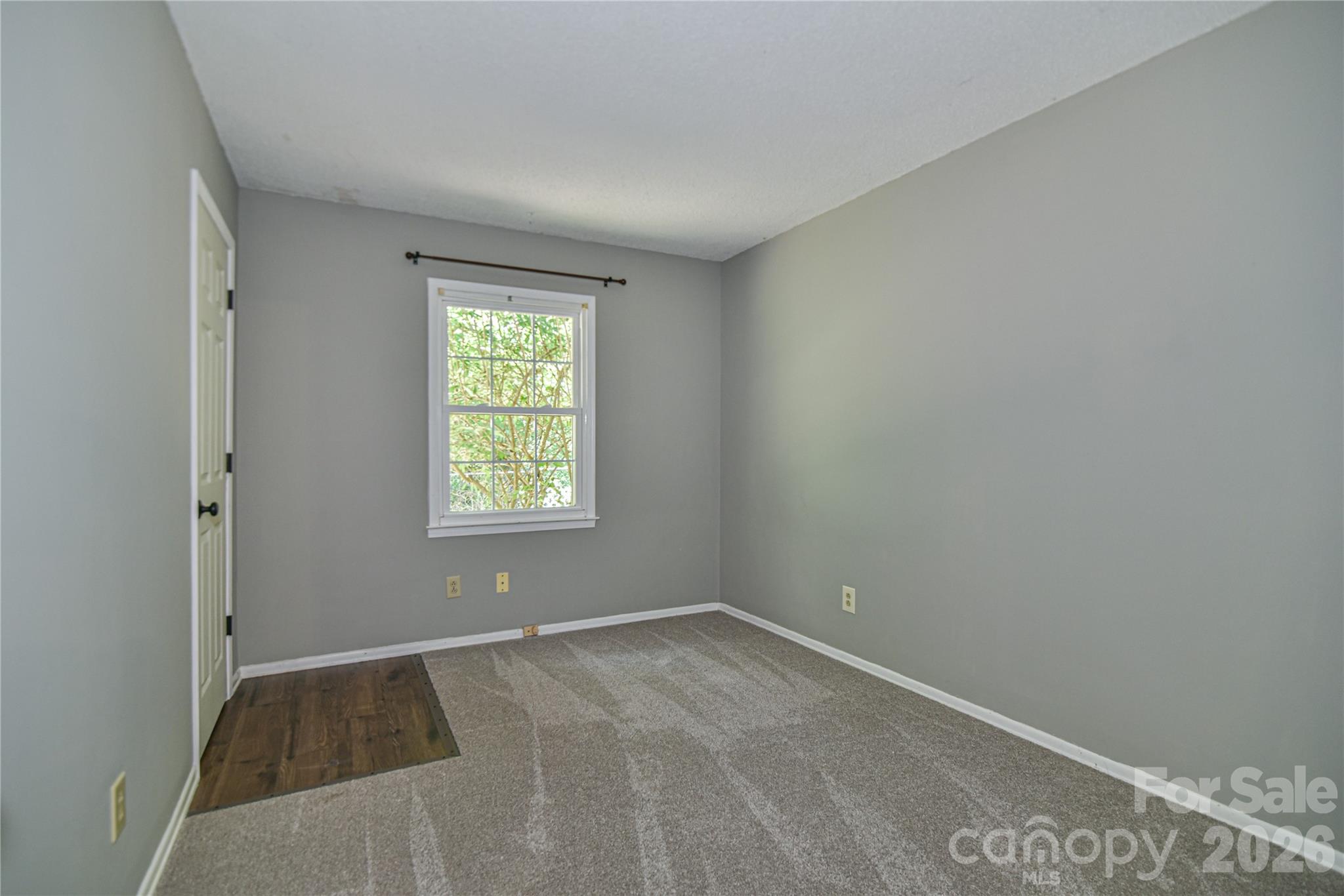115 Wicklow Drive — Asheville