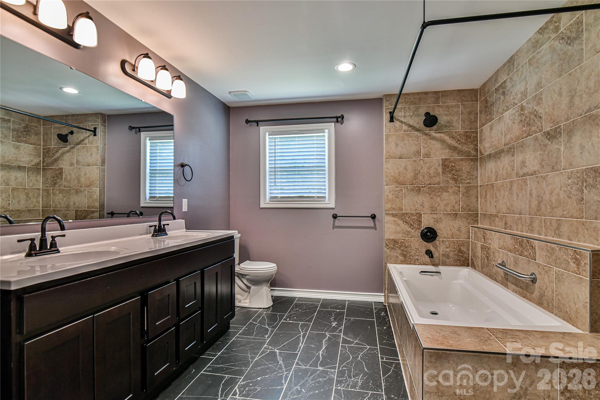 115 Wicklow Drive — Asheville