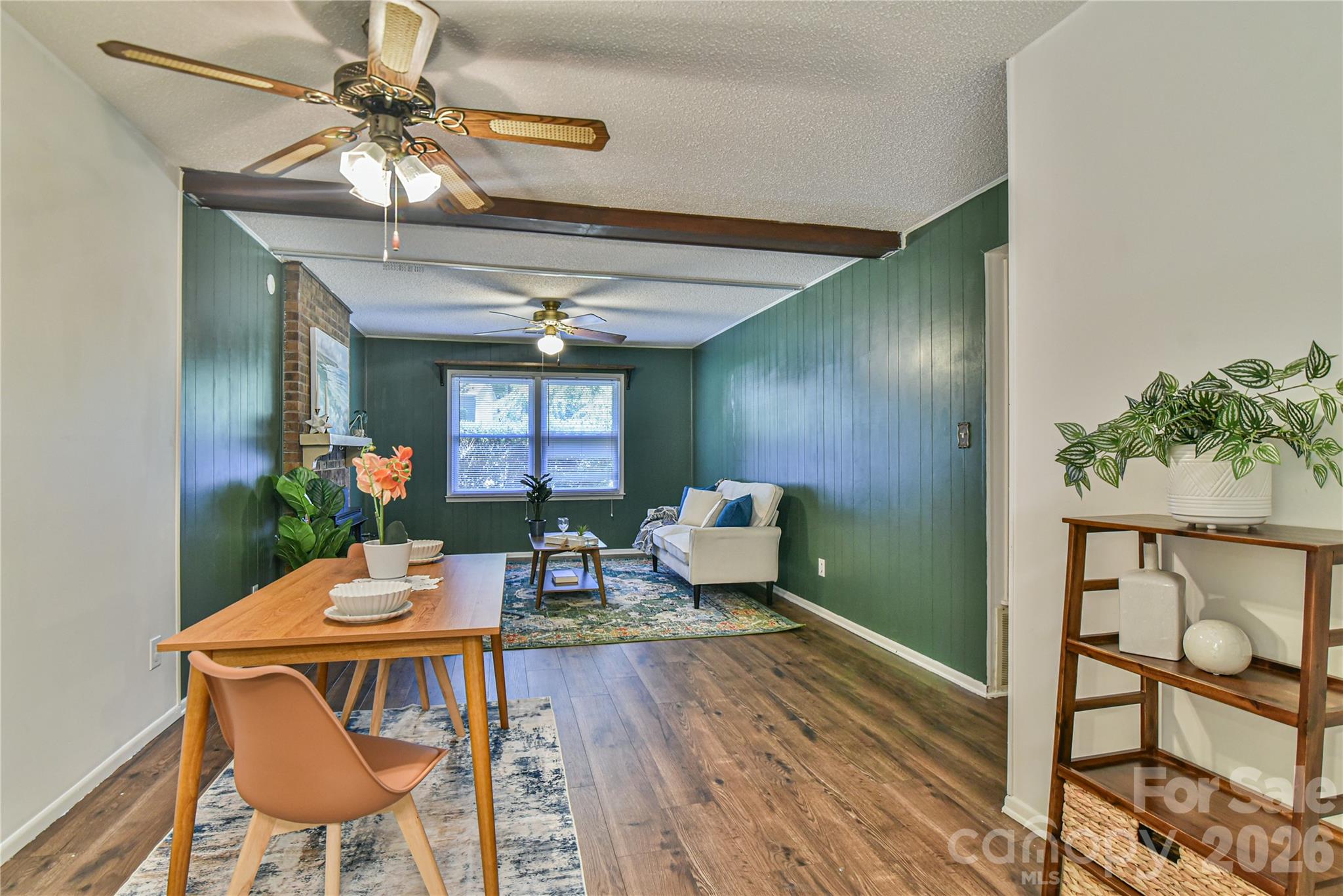 115 Wicklow Drive — Asheville