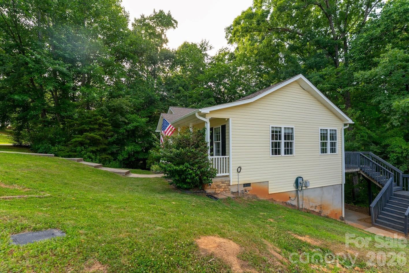 127 Wood Acre Drive — Mooresville