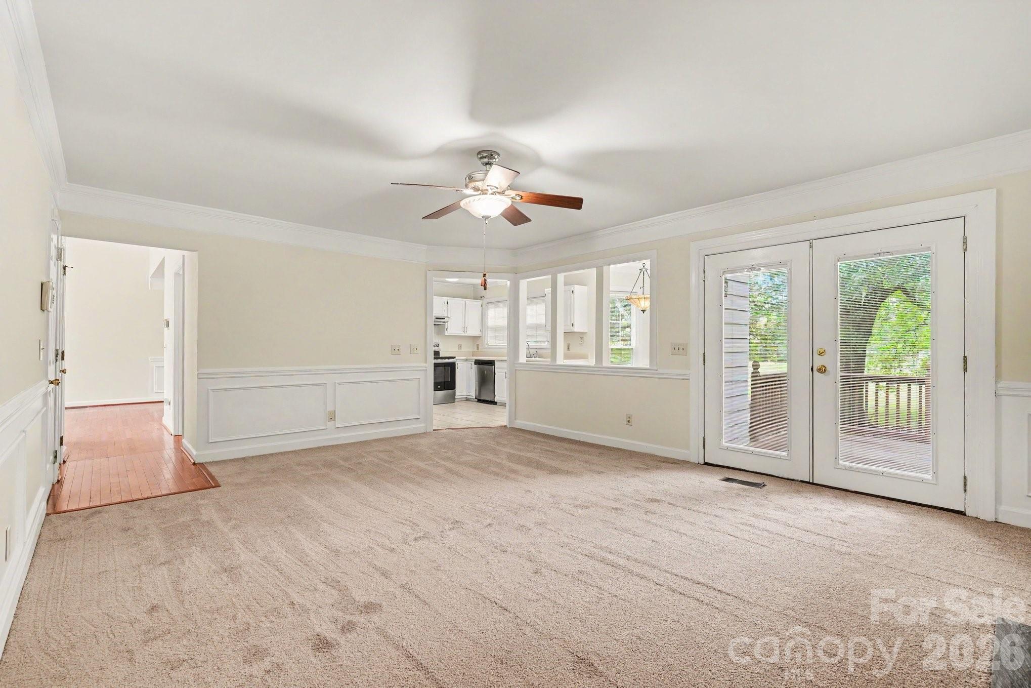 7104 Kinsmore Lane — Charlotte