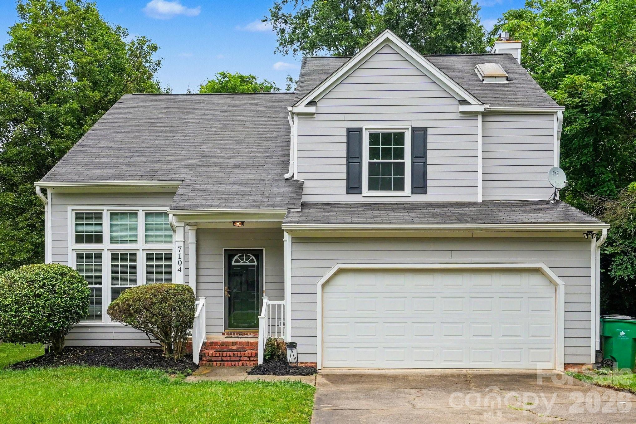 7104 Kinsmore Lane — Charlotte