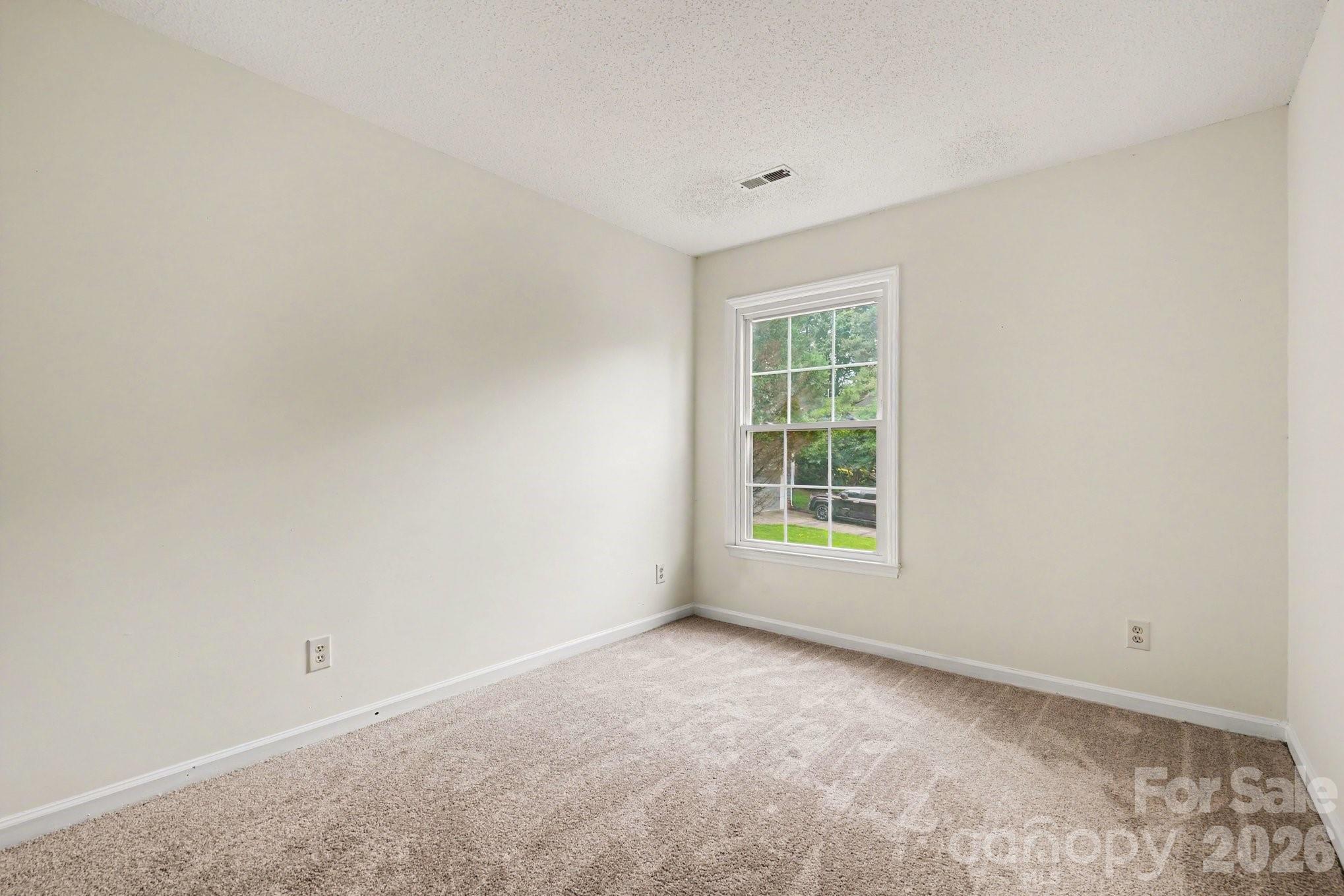 7104 Kinsmore Lane — Charlotte