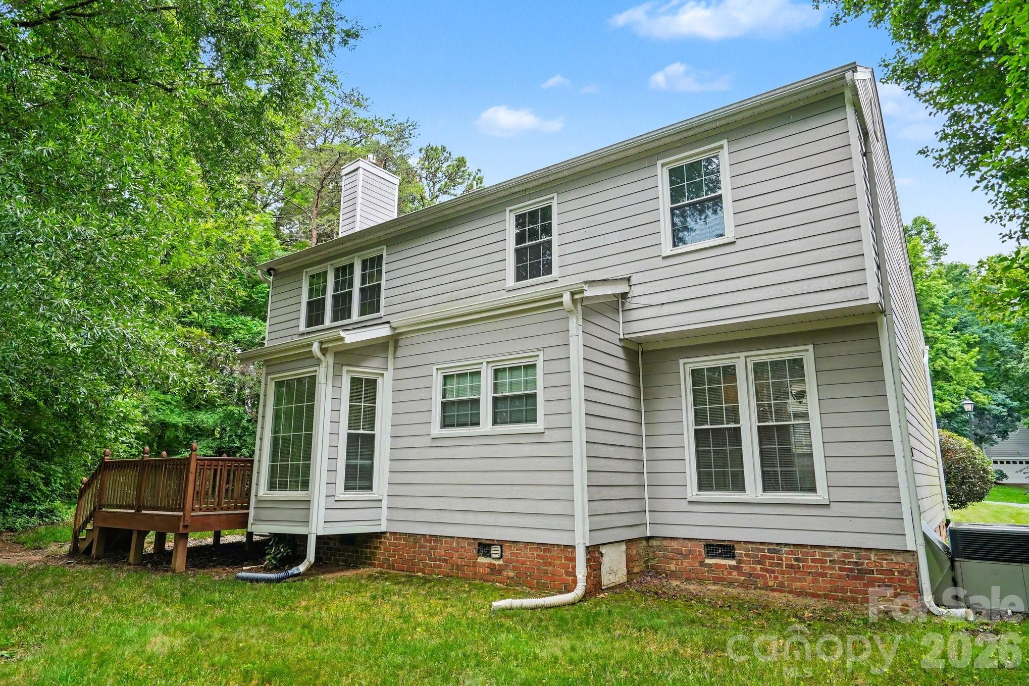 7104 Kinsmore Lane — Charlotte