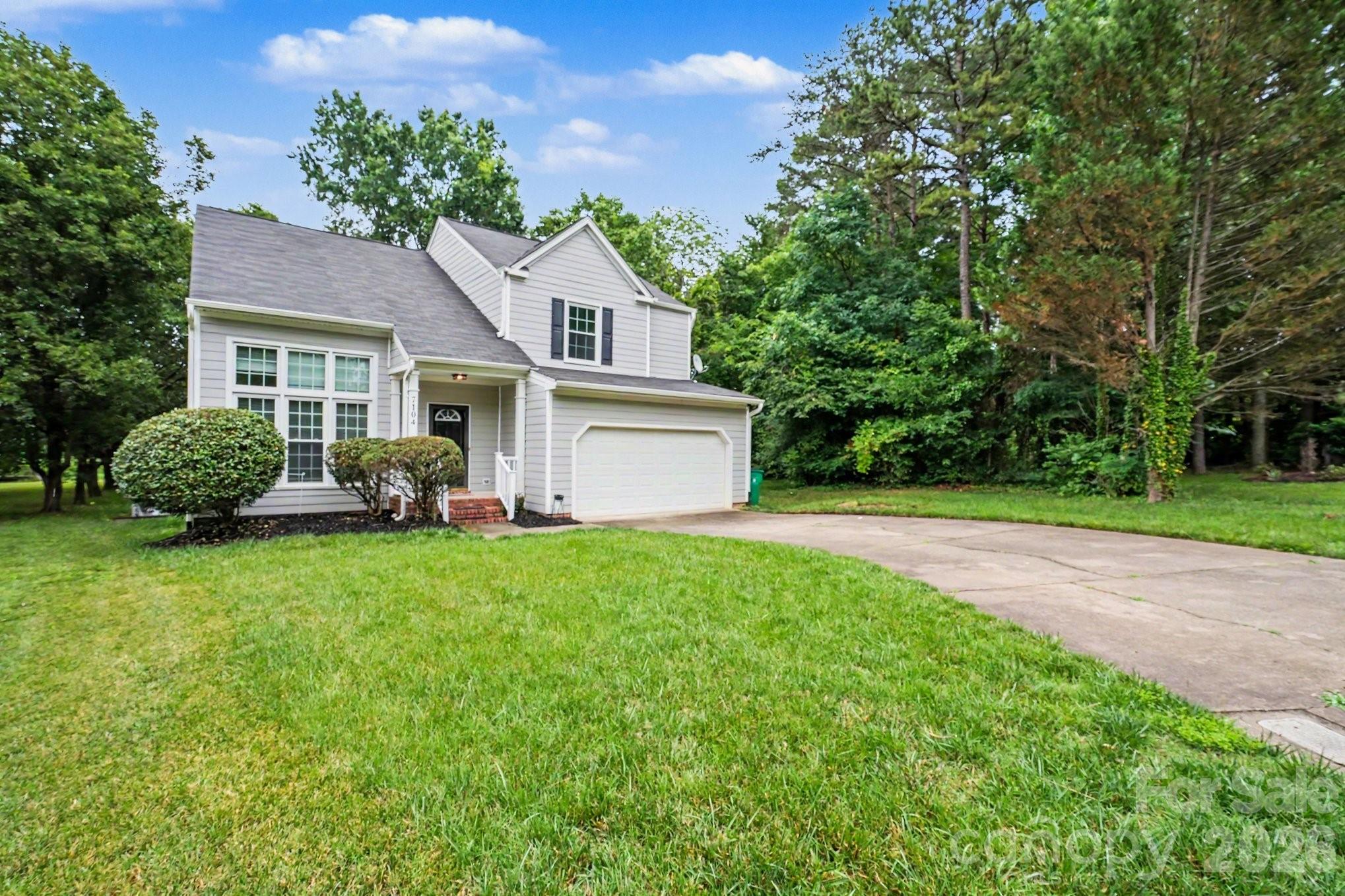 7104 Kinsmore Lane — Charlotte