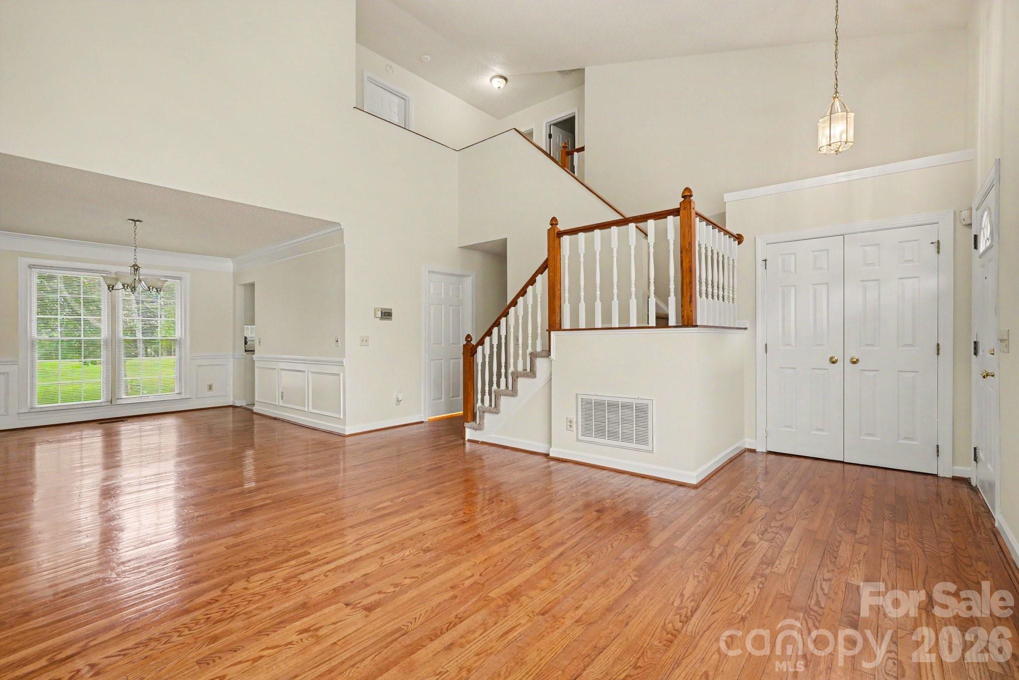 7104 Kinsmore Lane — Charlotte