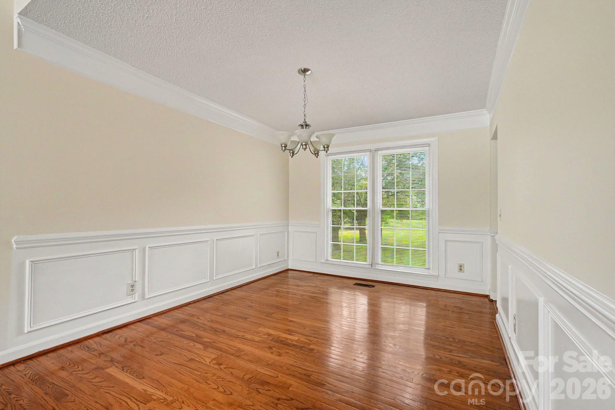 7104 Kinsmore Lane — Charlotte