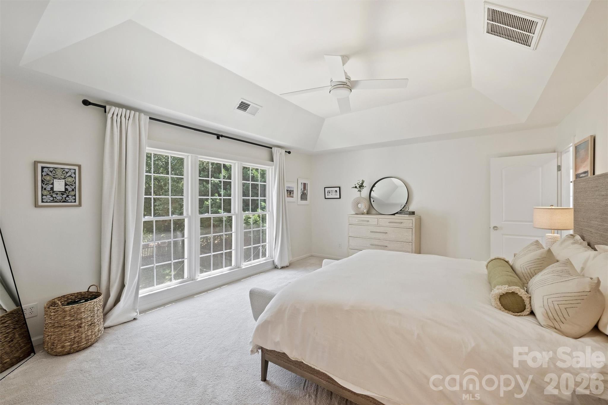 5319 Piper Glen Drive — Charlotte