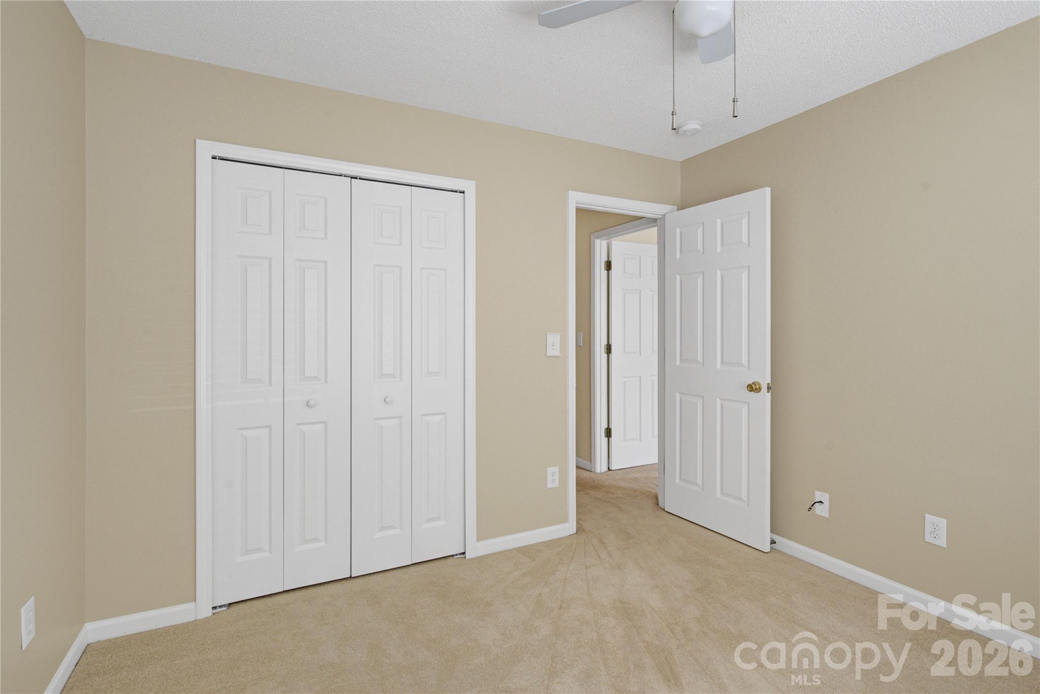 8772 Robinson Forest Drive — Charlotte