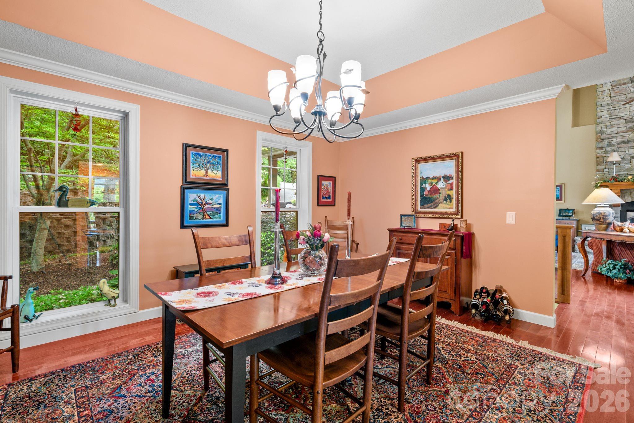 522 Silver Hawk Lane — Weaverville