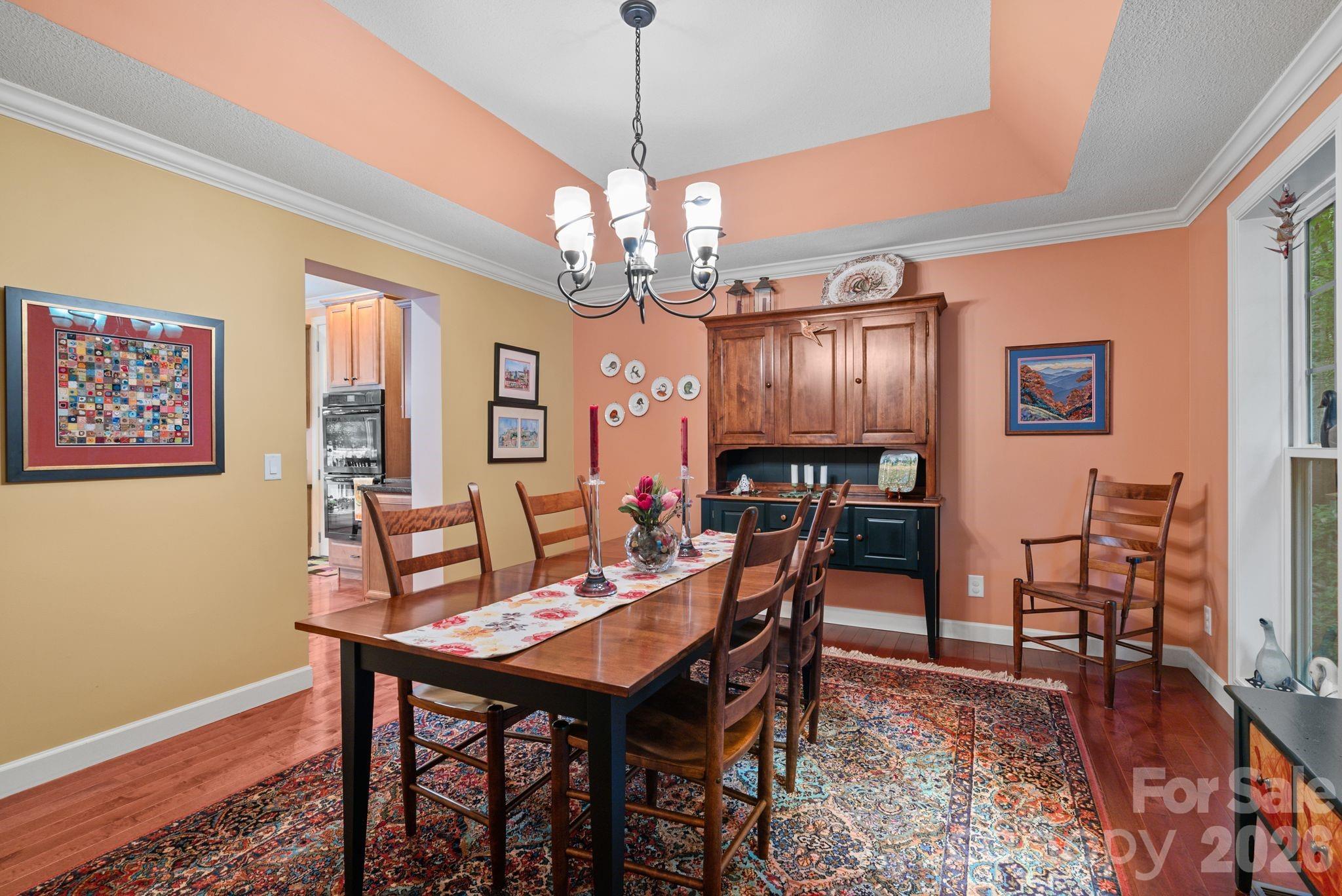 522 Silver Hawk Lane — Weaverville