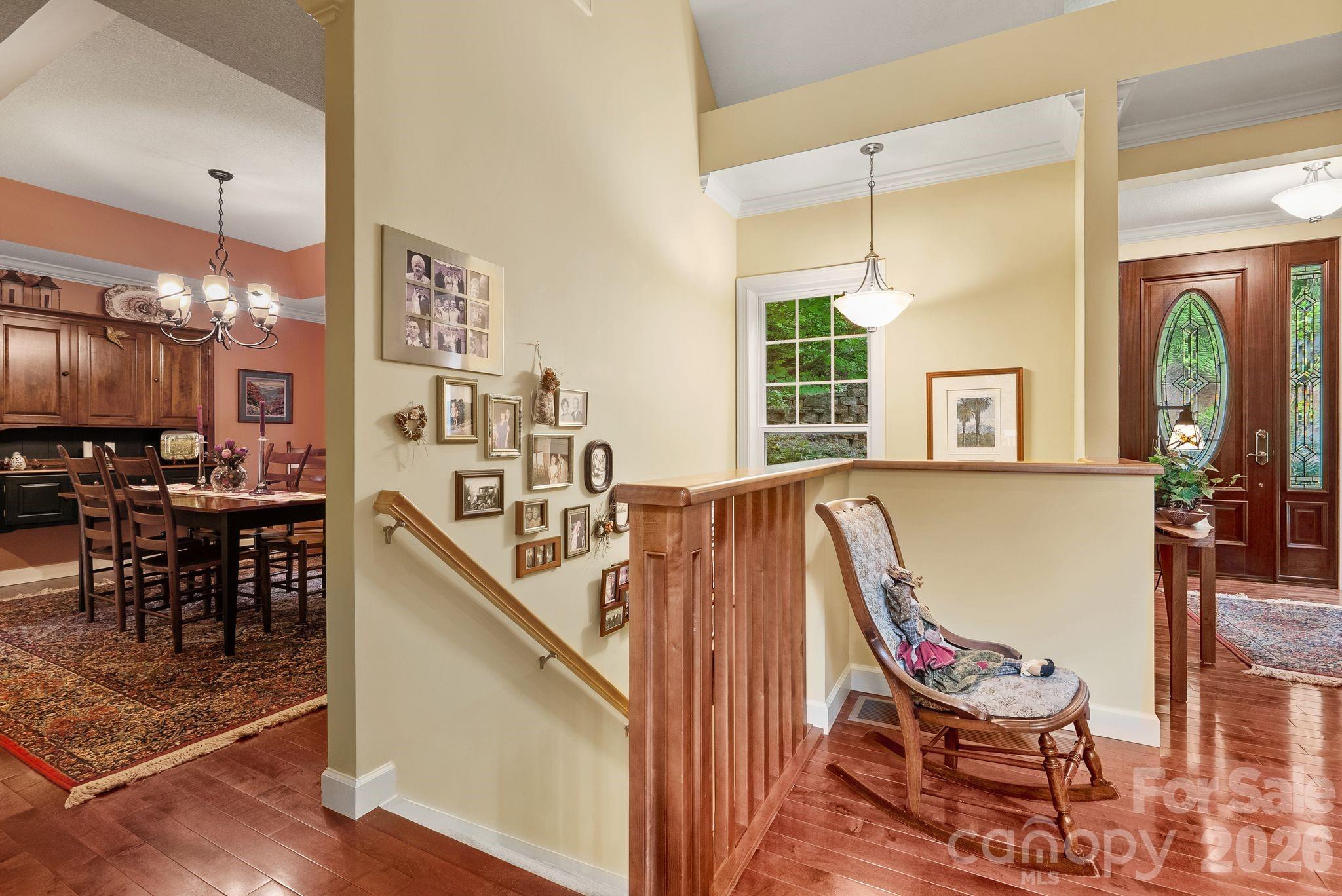 522 Silver Hawk Lane — Weaverville