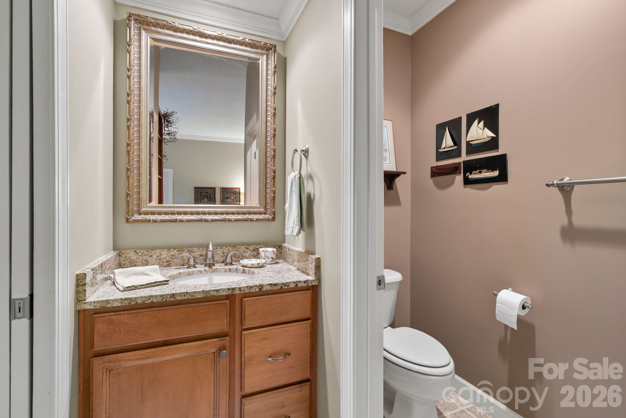 522 Silver Hawk Lane — Weaverville
