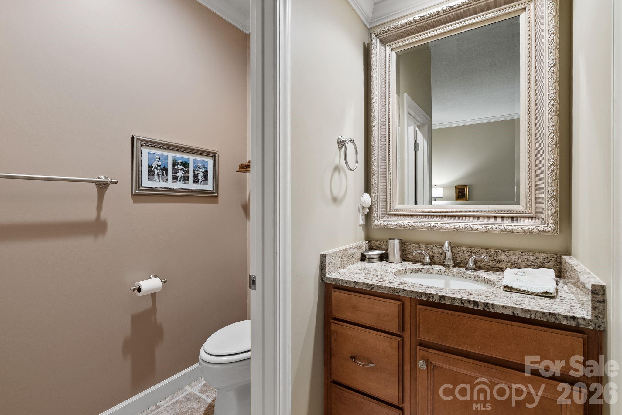 522 Silver Hawk Lane — Weaverville
