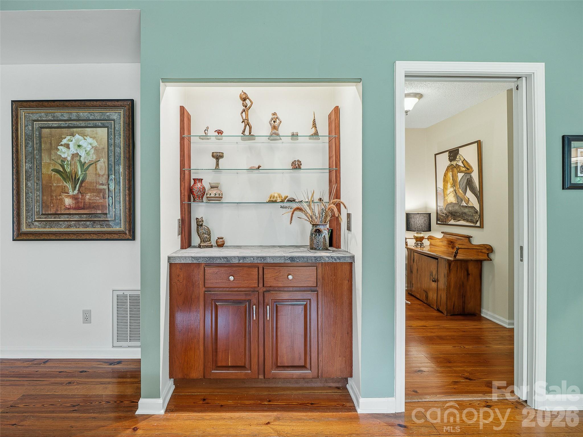 301 White Oak Drive — Hendersonville